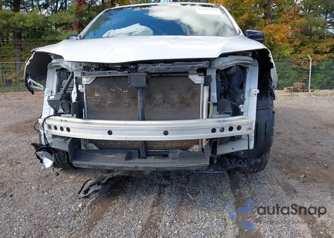 2021 Honda Passport Awd Sport z USA, uszkodzony, nr VIN 5FNYF8H29MB009454